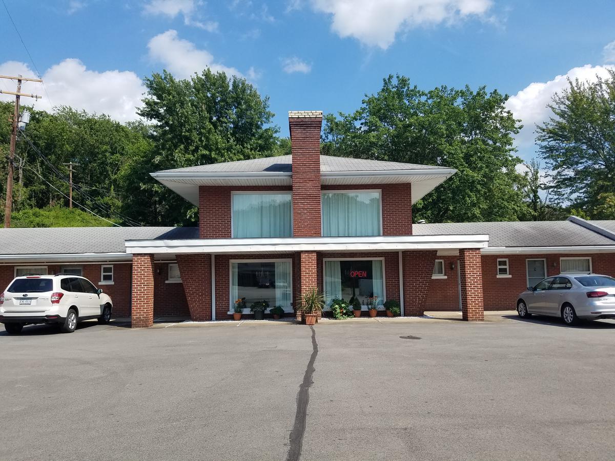 Melody Motor Lodge Connellsville Zewnętrze zdjęcie
