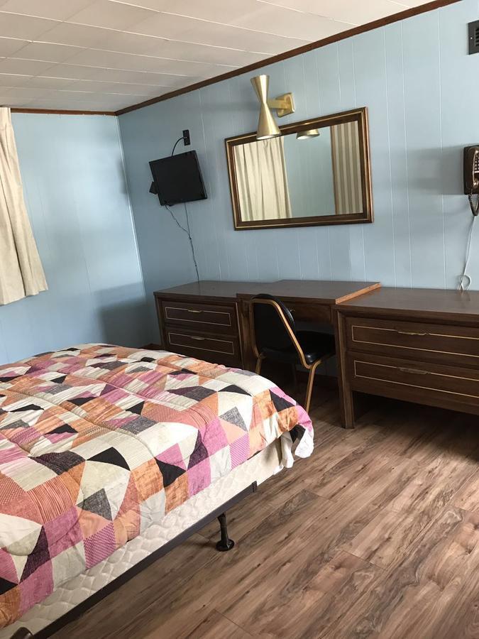 Melody Motor Lodge Connellsville Zewnętrze zdjęcie