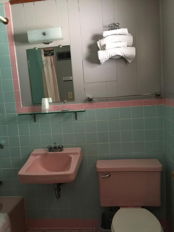 Melody Motor Lodge Connellsville Zewnętrze zdjęcie